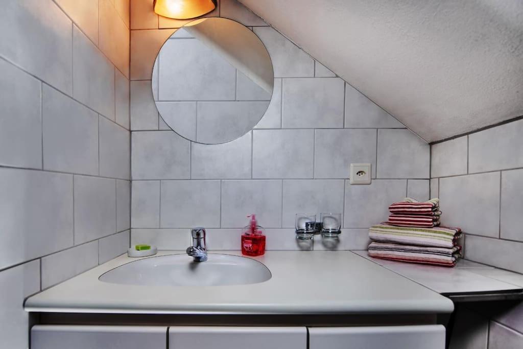 Apartment Navah Uetendorf Экстерьер фото